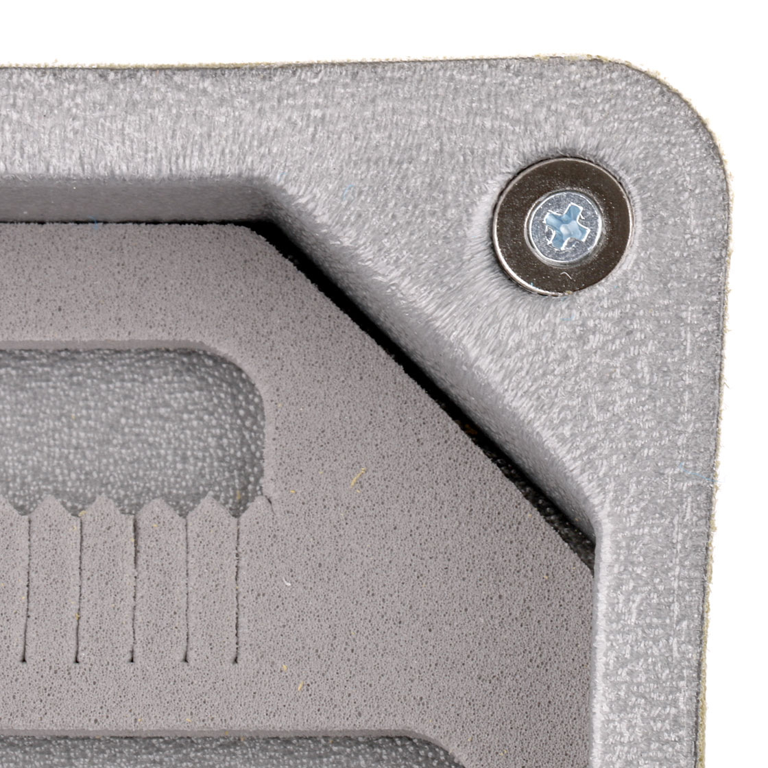 P-22118_fliegendose_large_oliv_verschluss