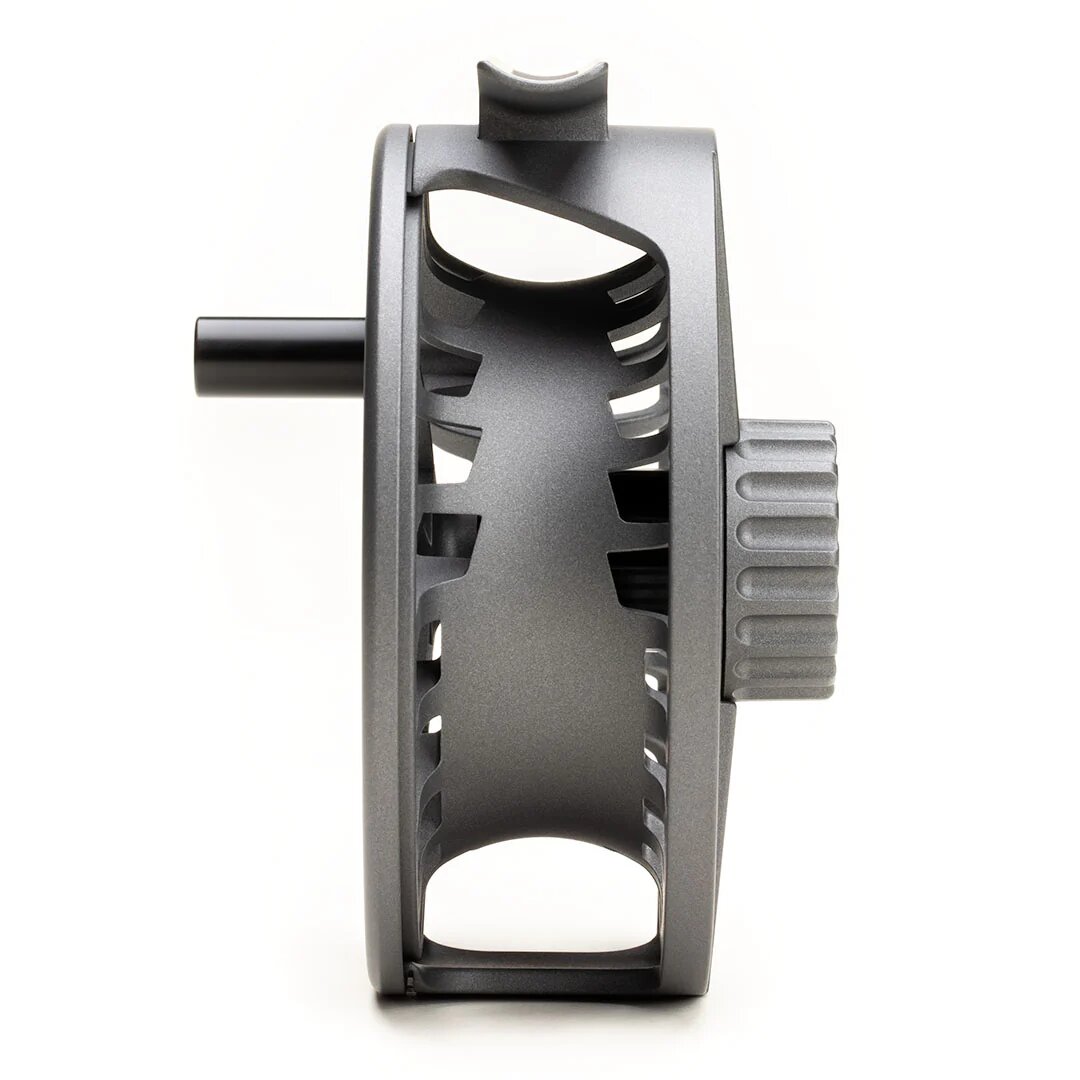 Lamson_Liquid_S_Fliegenrolle_smoke_4