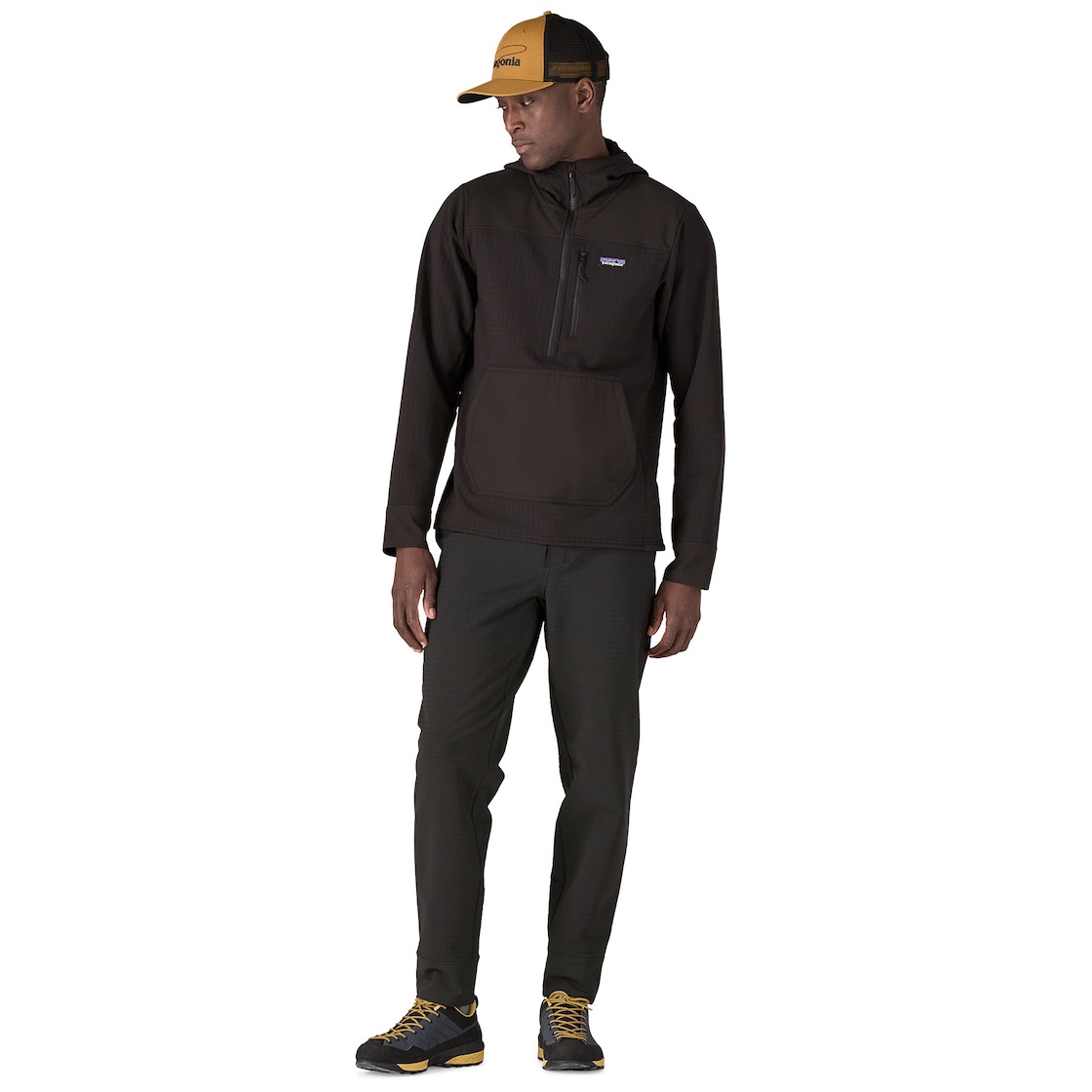 P-28660_Patagonia_M-s_R2_TechFace_Pants_Hose_BLK_4