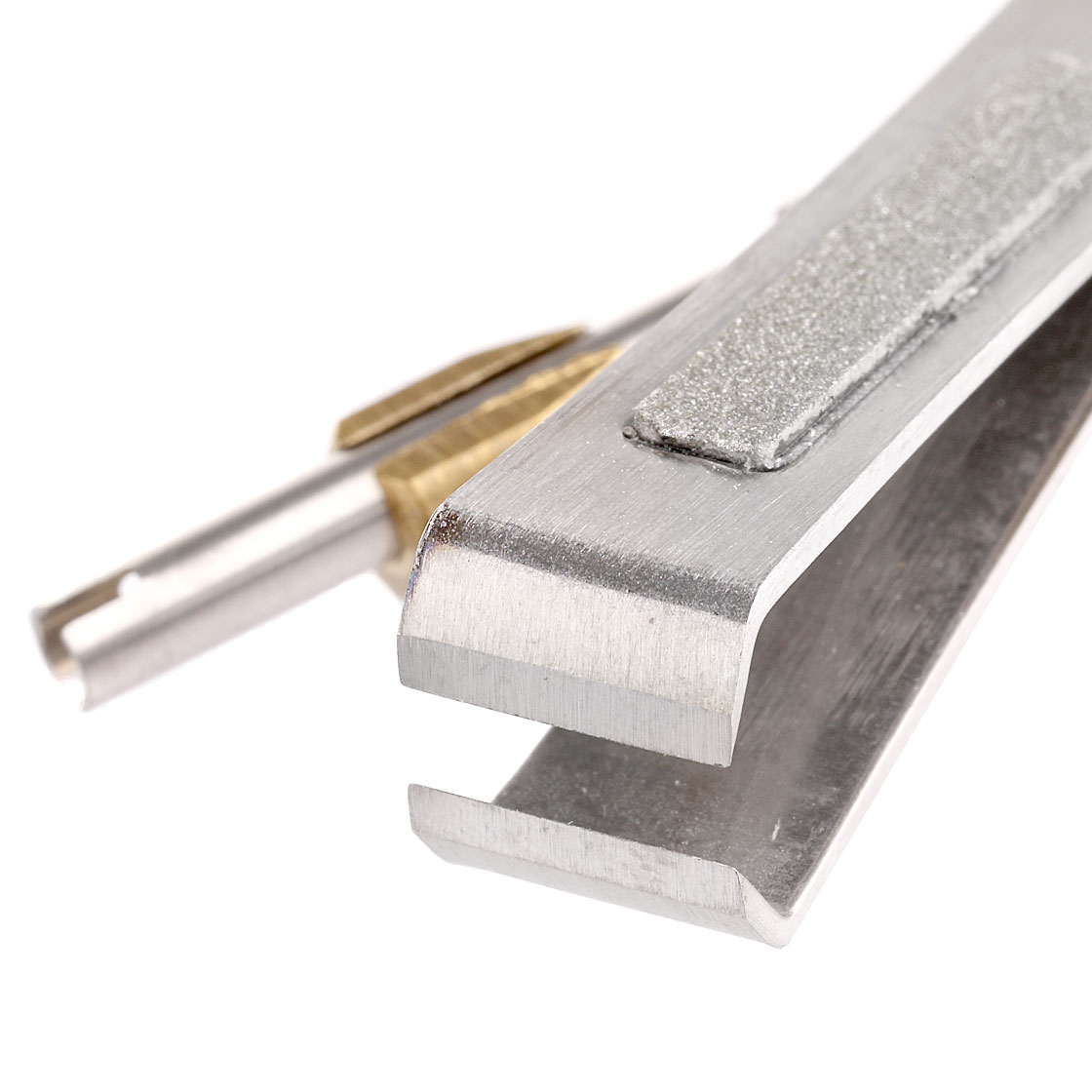 P-21938_file-and-knot-tyer_detail