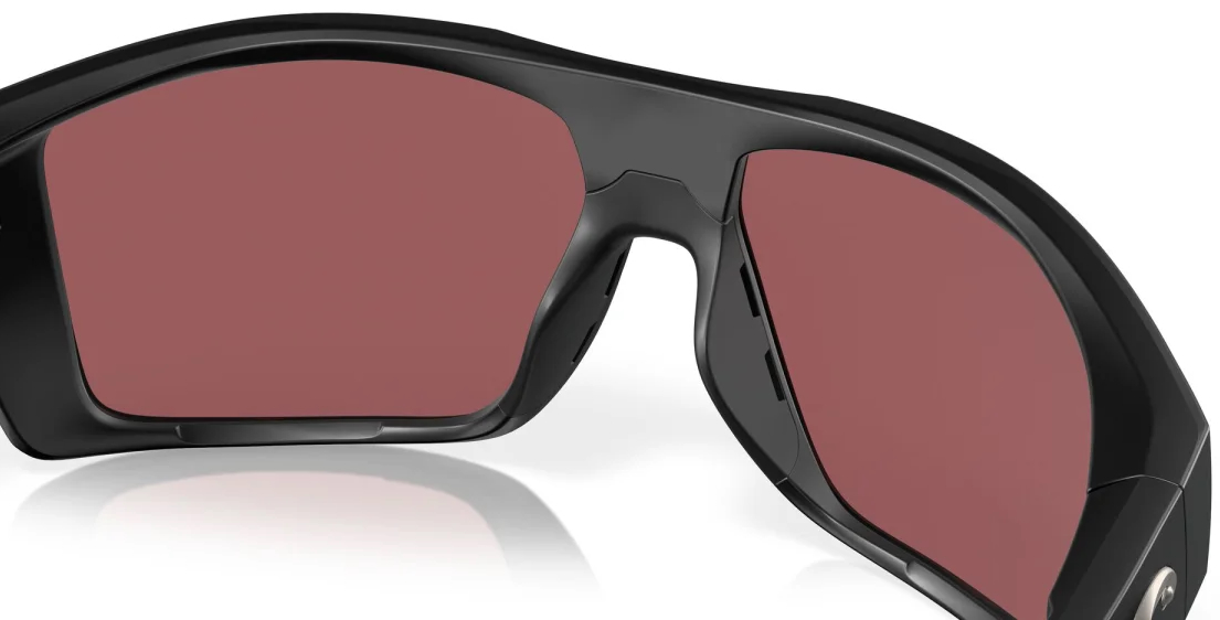 P-28647_Costa_Polarisationsbrille_Diego_Mate_Black_Gold_Mirror_580G_4
