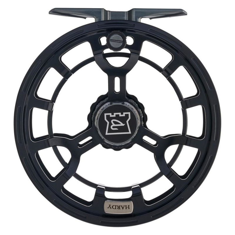 P-27722_Hardy_Averon_Fly_Reel_Black_2