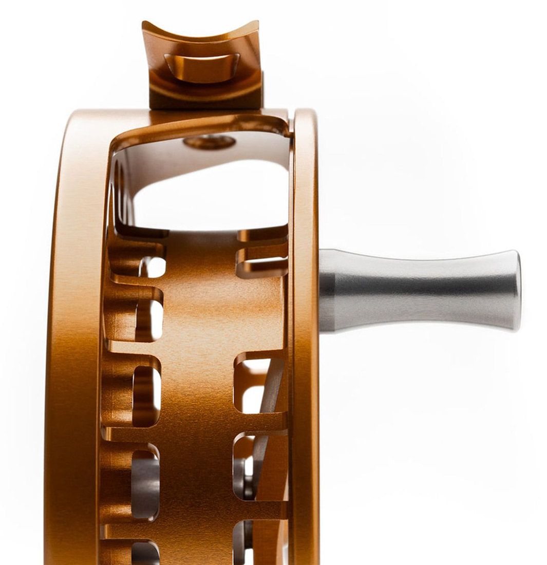 Lamson_Purist_II_Fly_Reel_whiskey_3