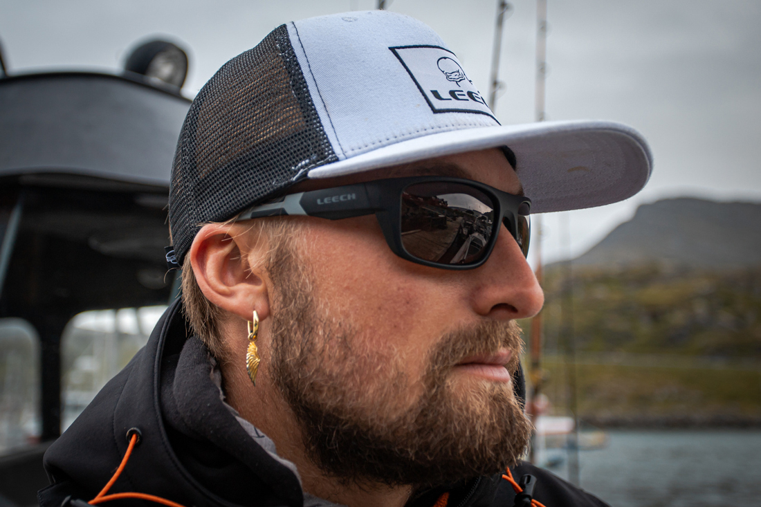 Leech_Moonstone_Gray_Polbrille_Copper_Example