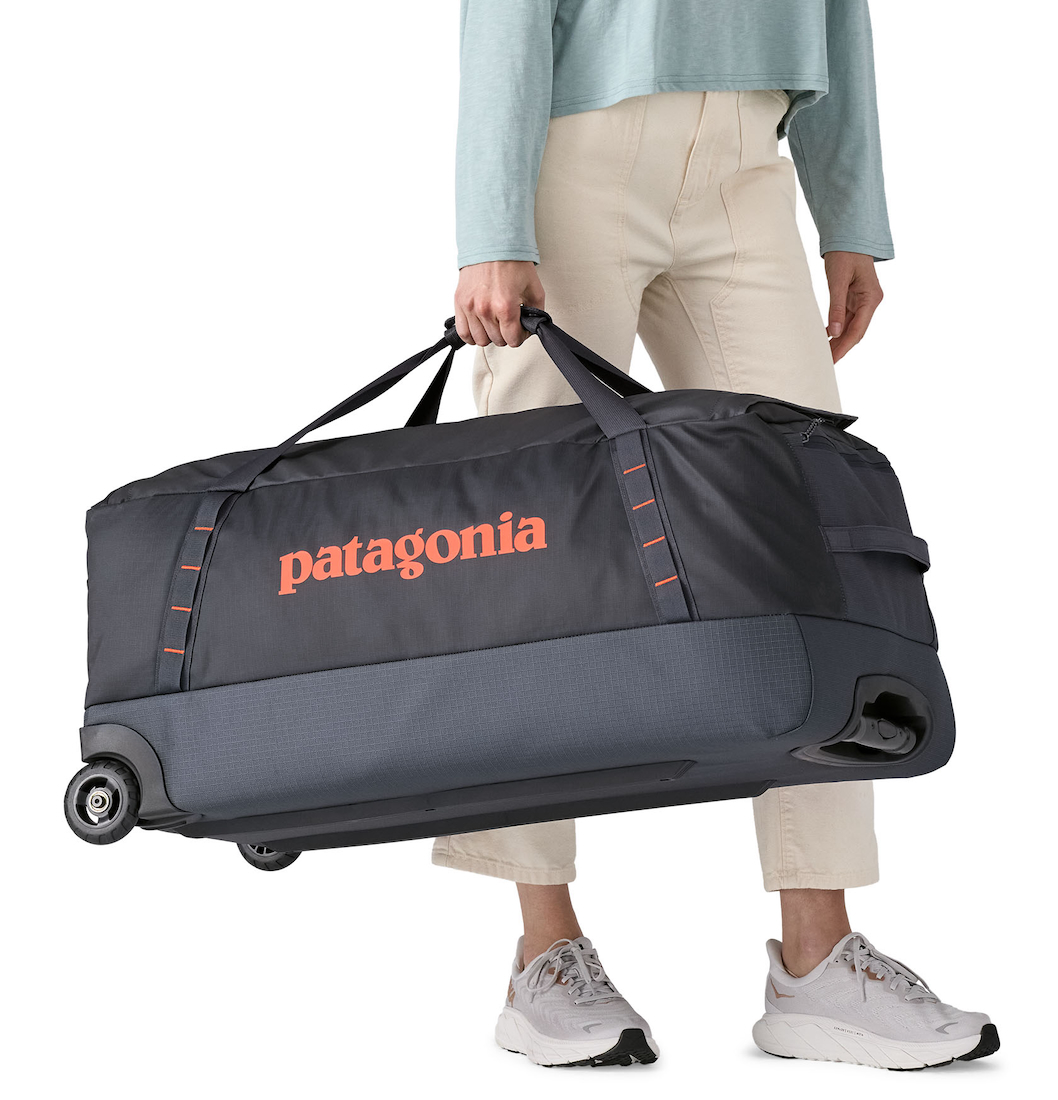 P-27398_Patagonia_Black_Hole_Wheeled_Duffel_100L_SMDB_ Patagonia Black Hole Wheeled Duffel 100L Travel Bag SMDB