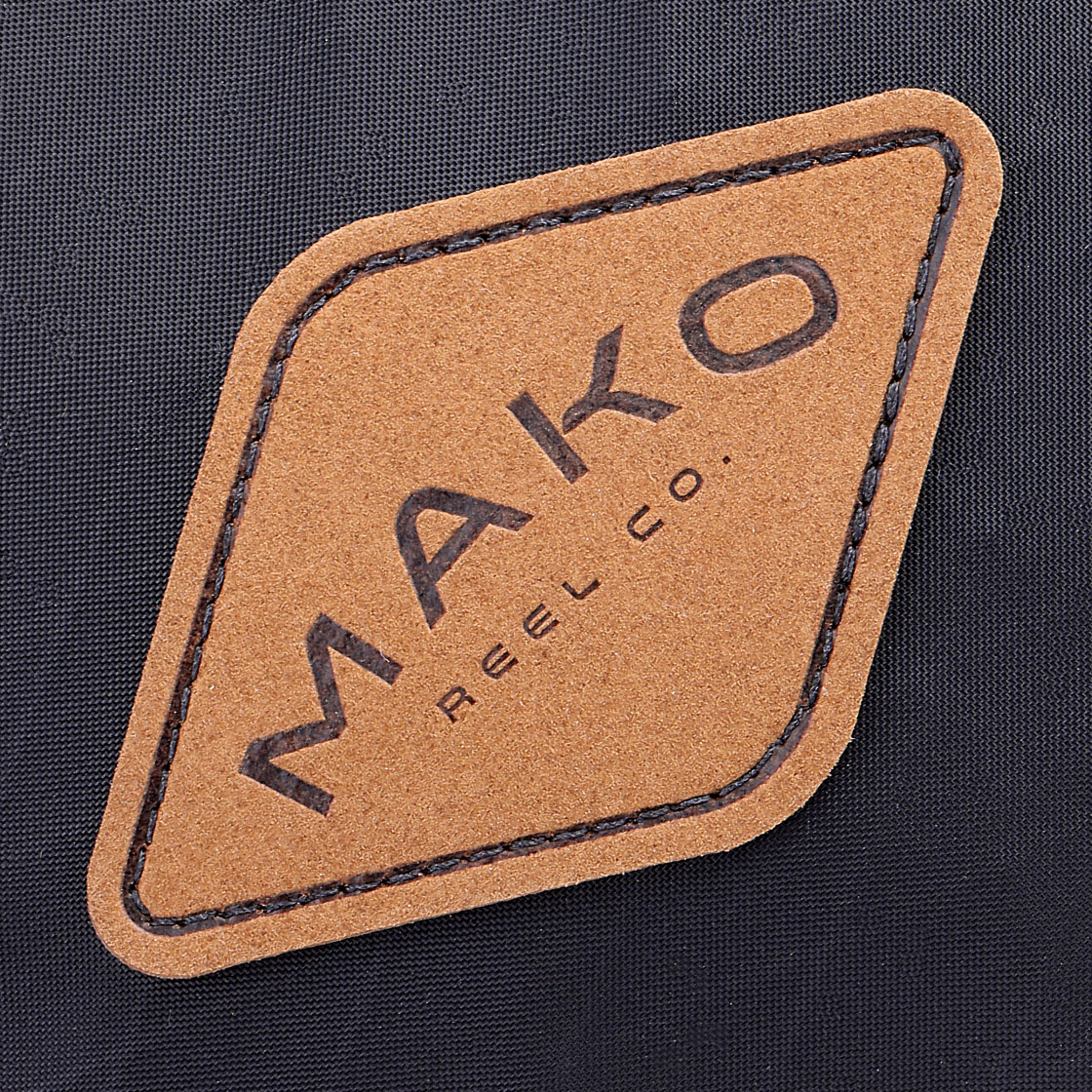 P-18975_mako-reel_logo-reel-case_black_detail_1