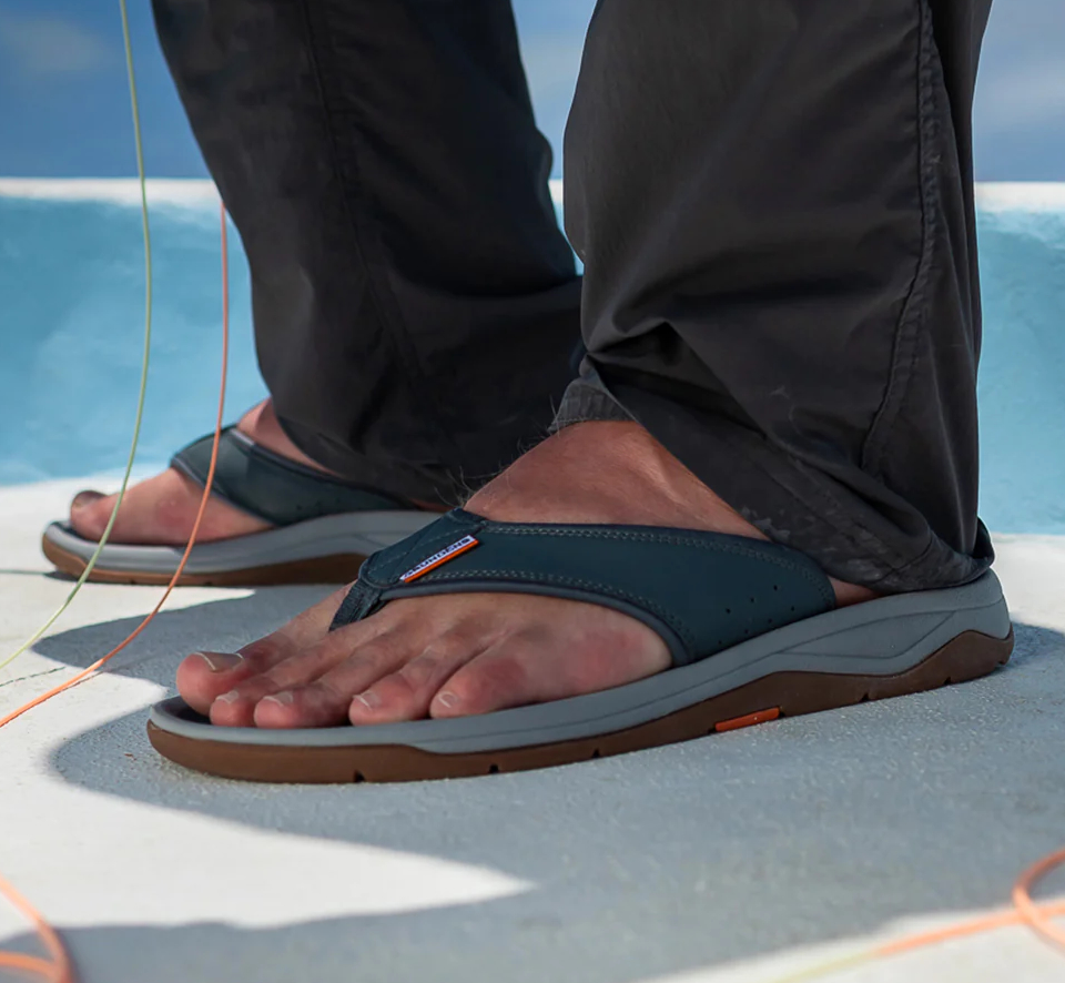 P-27645_Grundens_Deck_Boss_Sandal_Smoke_