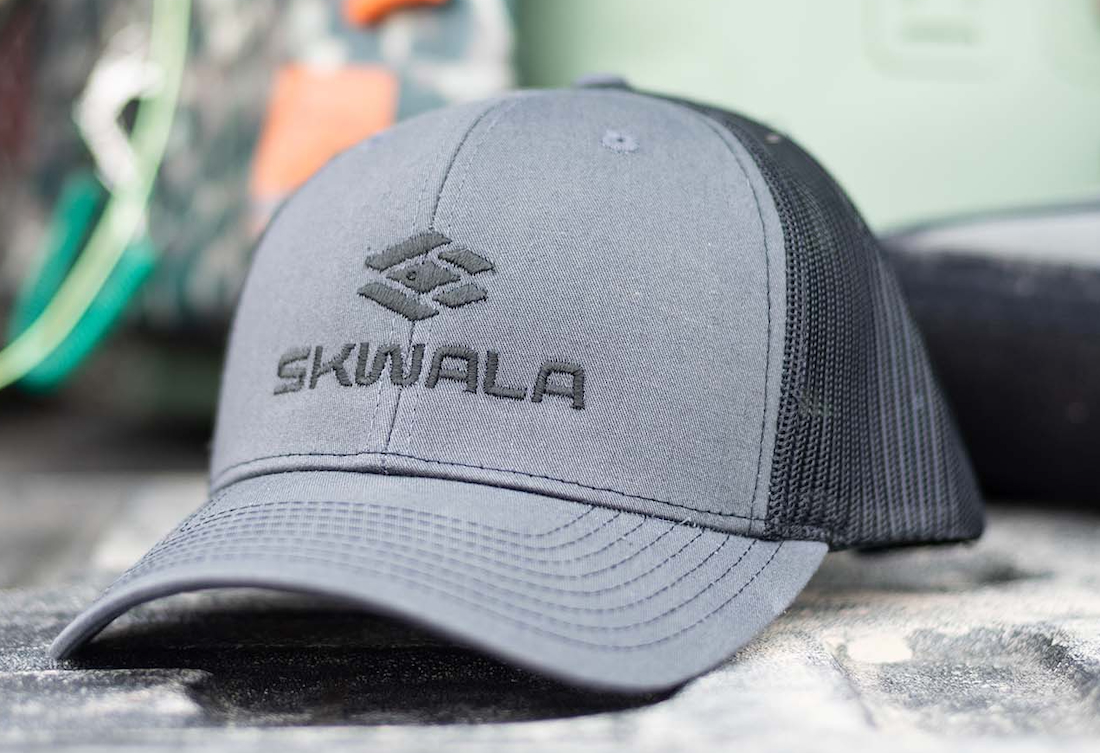 SKWALA Icon Mid Trucker Kappe Charcoal Black