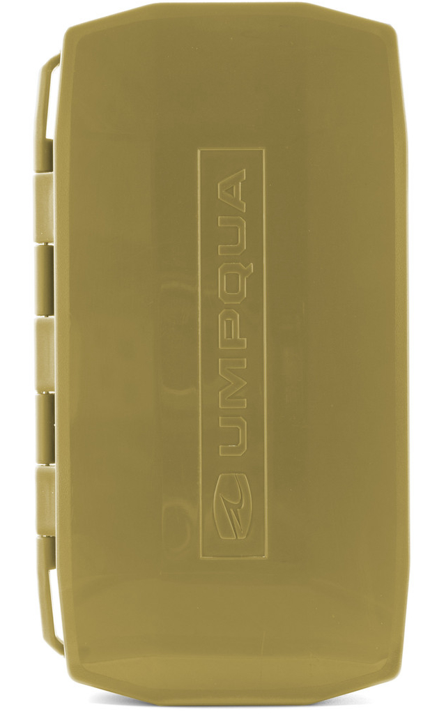 P-26665_Umpqua_Foam_UPG_Weekender_Fliegendose_olive_