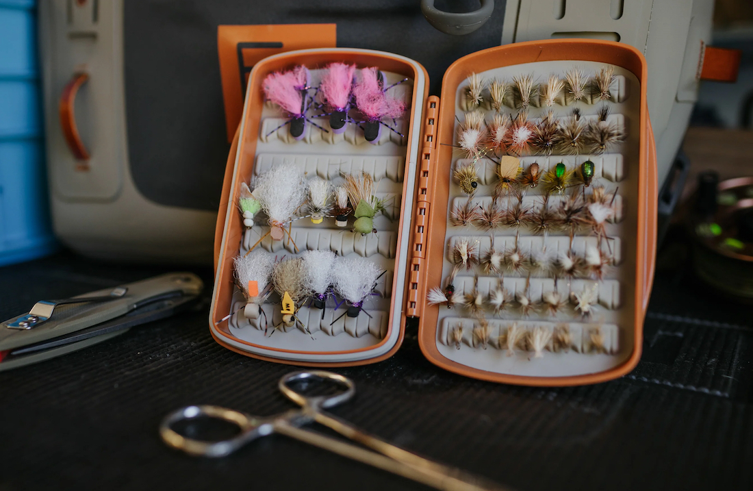 P-23161_Tacks_Pescador_Small_Fly_Box_Burnt_Orange_3