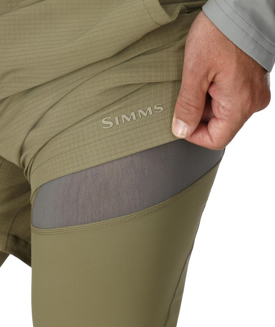 P-28394_Simms_Latitude_BiComp_Bottom_Wetwading_Shorts_Bay_Leaf_2 Beispiel Bay Leaf