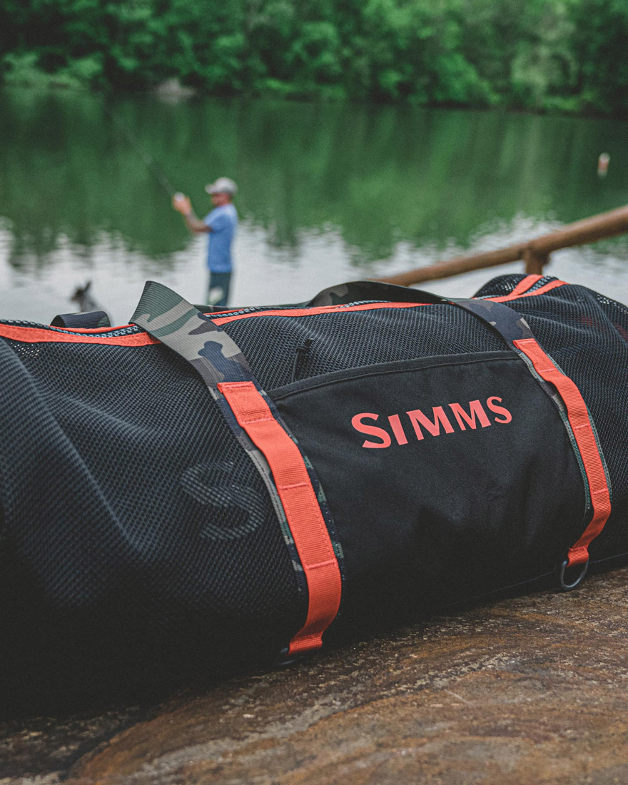 Simms_Mesh_Duffel_Promo_1