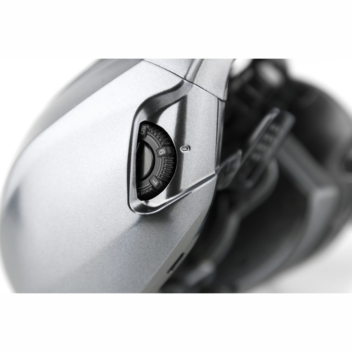 Shimano Aldebaran MGL Baitcasting Reel