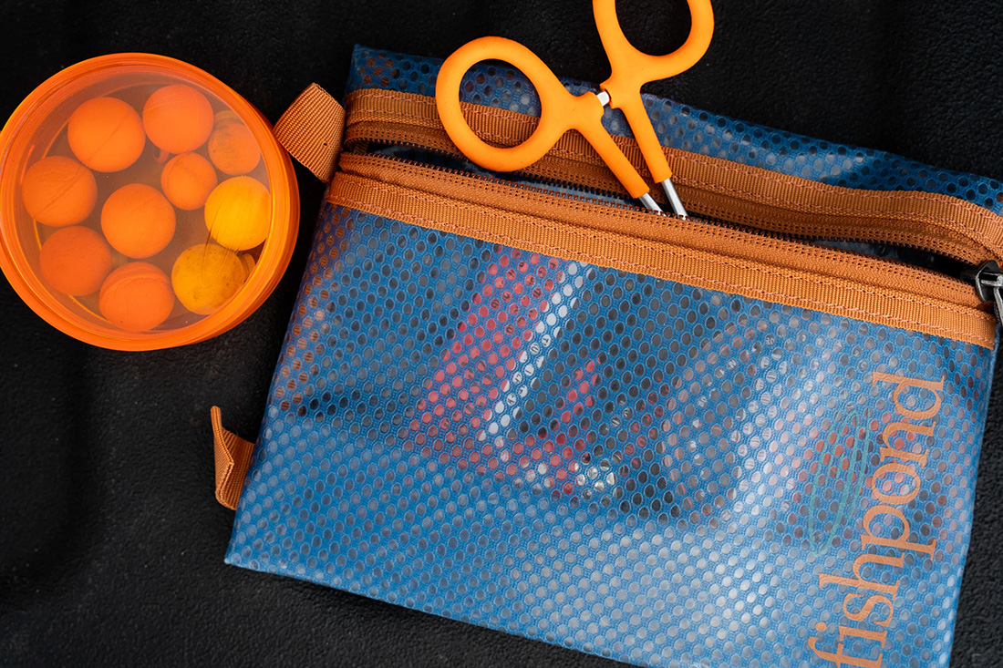 Fishpond_Travel_Pouch_Tasche_sandbar_1