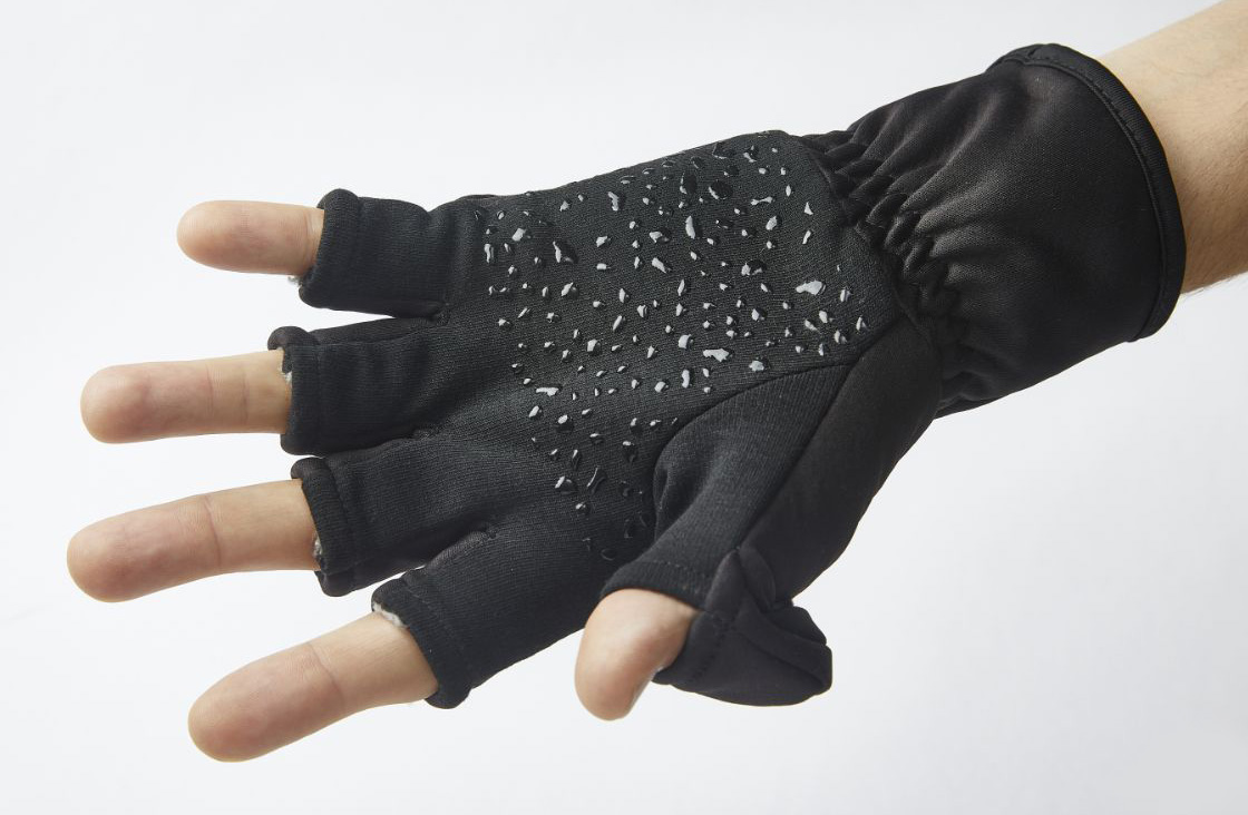 P-19145_Geoff_Anderson_AirBear_Half_Finer_Glove_Wetterfest_6
