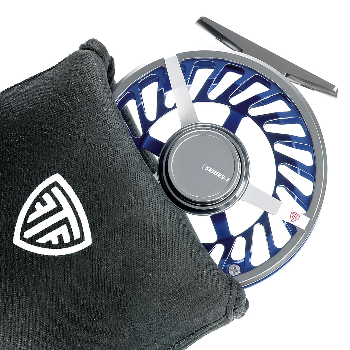 P-21693_Taylor-Series-1-Fliegenrolle-offshore-blue