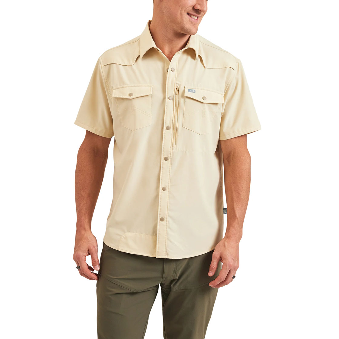 Howler_Emerger_Tech_Sunshade_Shirt_Shortsleeve_parchment_3