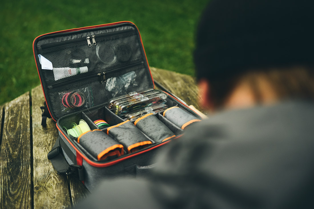 Guideline_Reel_Bag_Lifestyle_2025_4