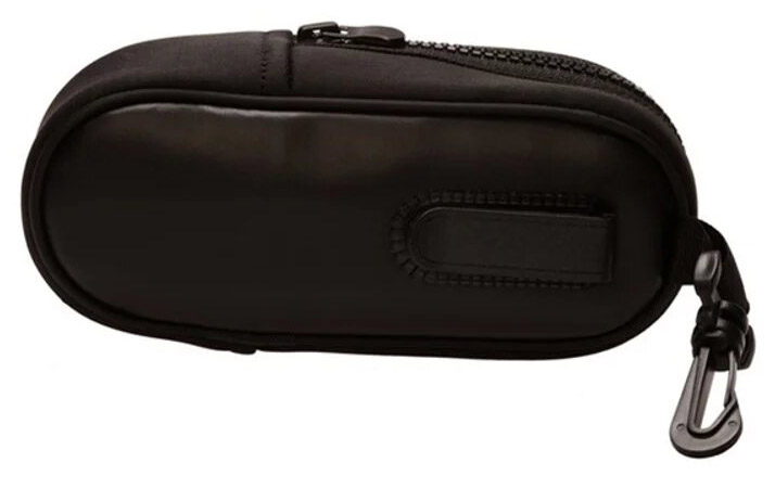 Leech_Softcase_black_2