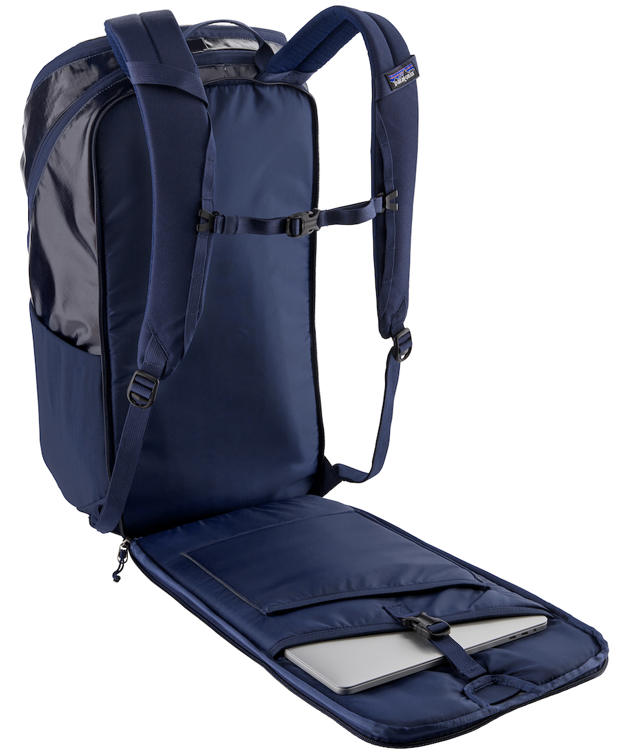 P-22910_Patagonia_Black_Hole_Pack_32L_CNY_2 Example CNY