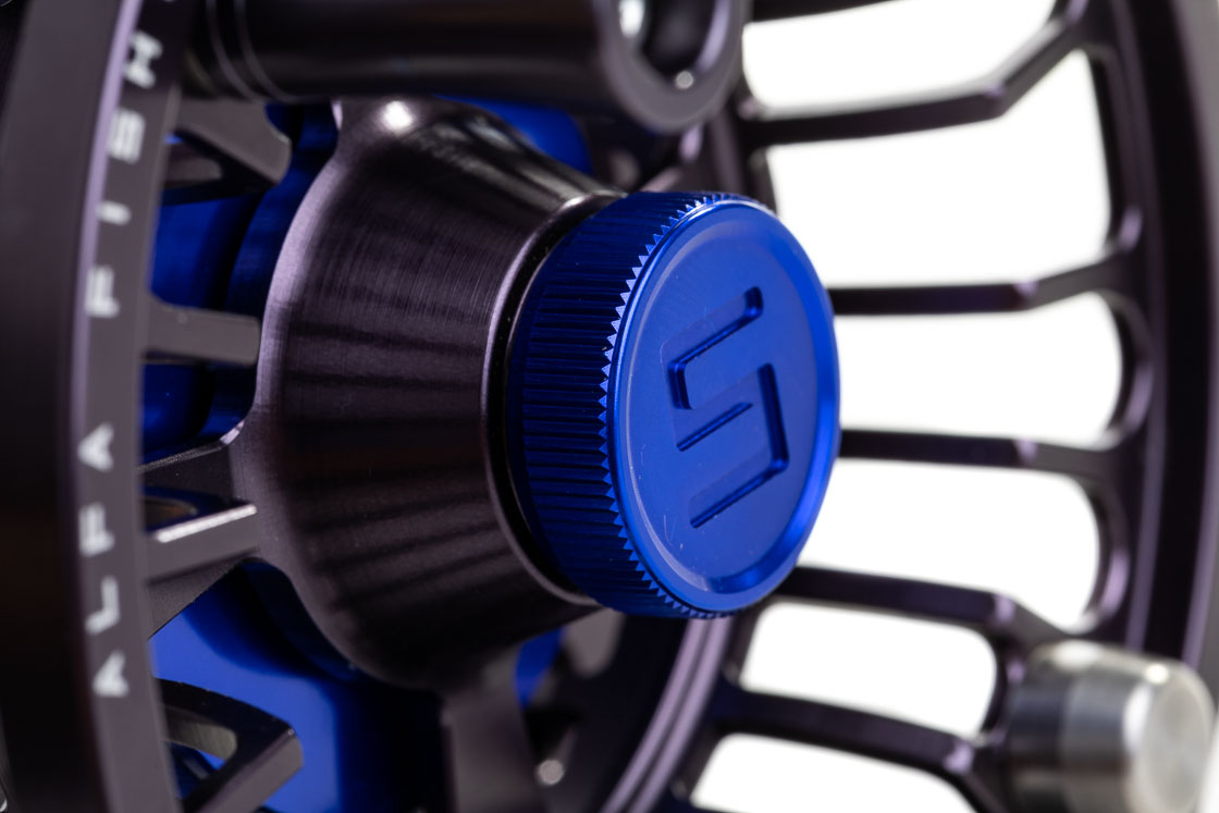 Alfa_Arctic_Fliegenrolle_gunsmoke_adh_8