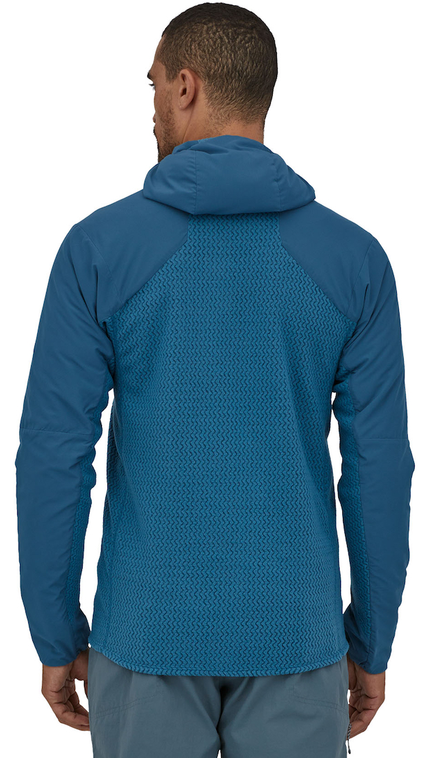 P-22619_Patagonia_Nano_Air_Light_Hybrid_Jacket_WAVB_3 Beispiel WAVB