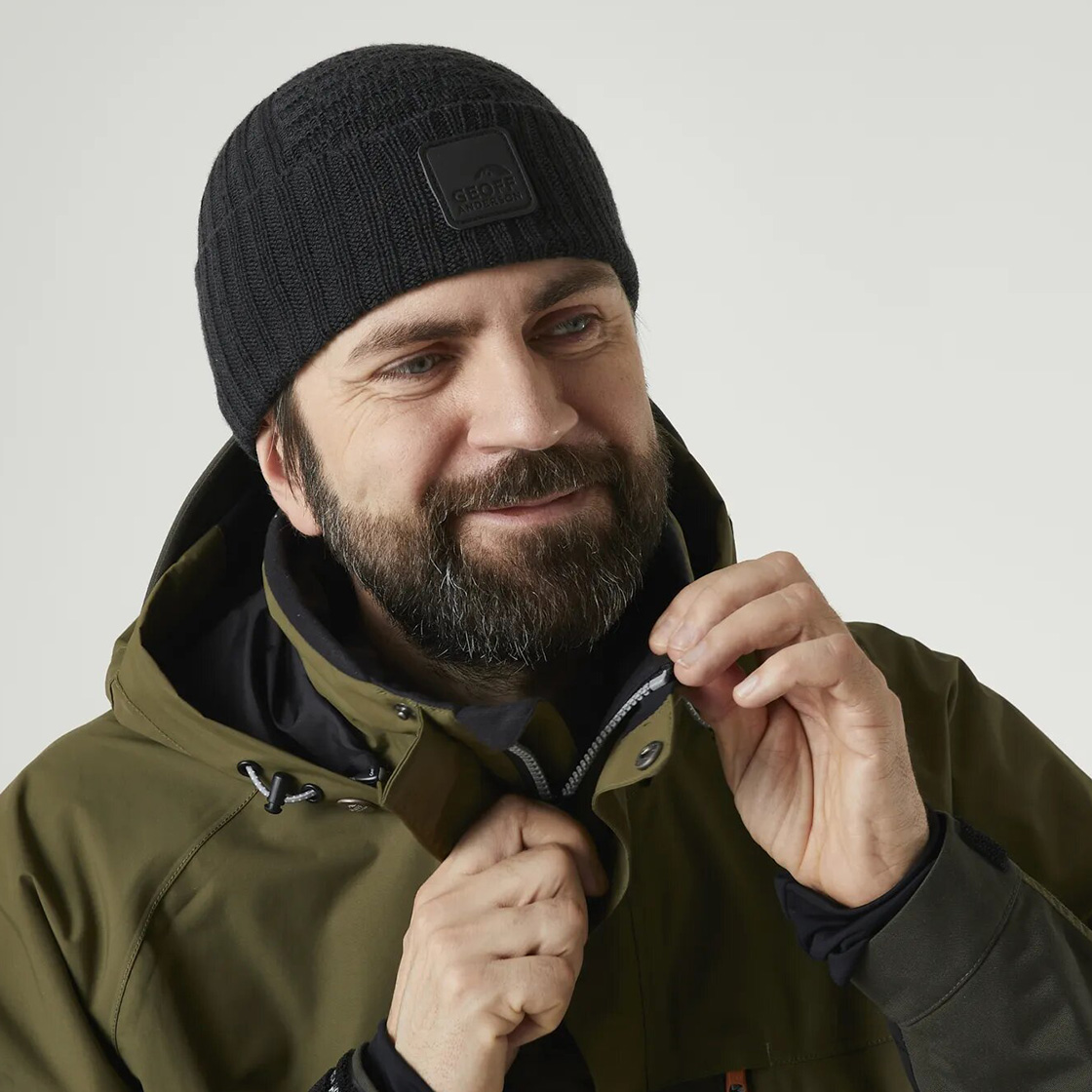 P-19152_Geoff_Anderson_WizWool_Ulf_Beanie_schwarz_5