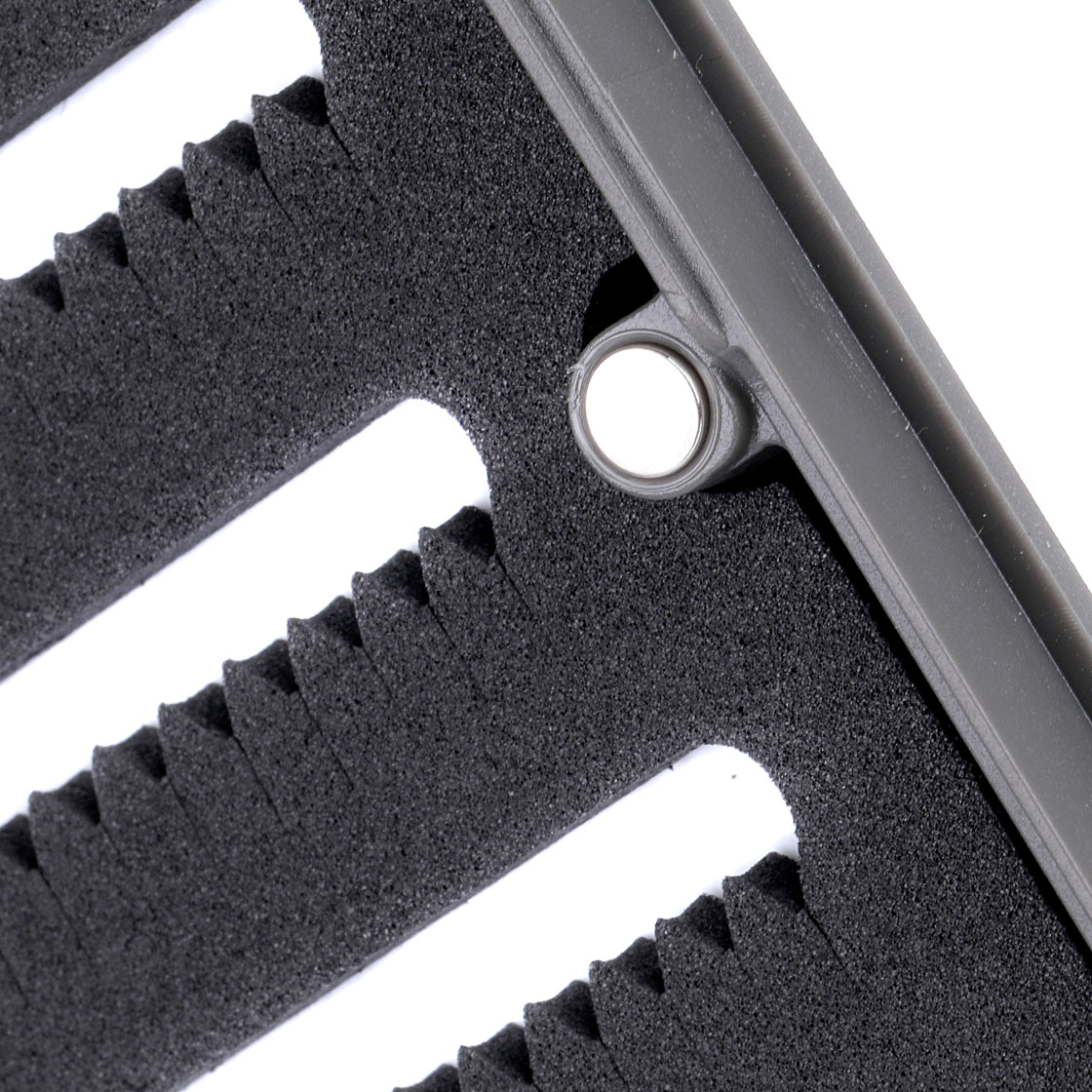 P-24240_fulling-mill_fliegenbos_672_grey_detail-magnet