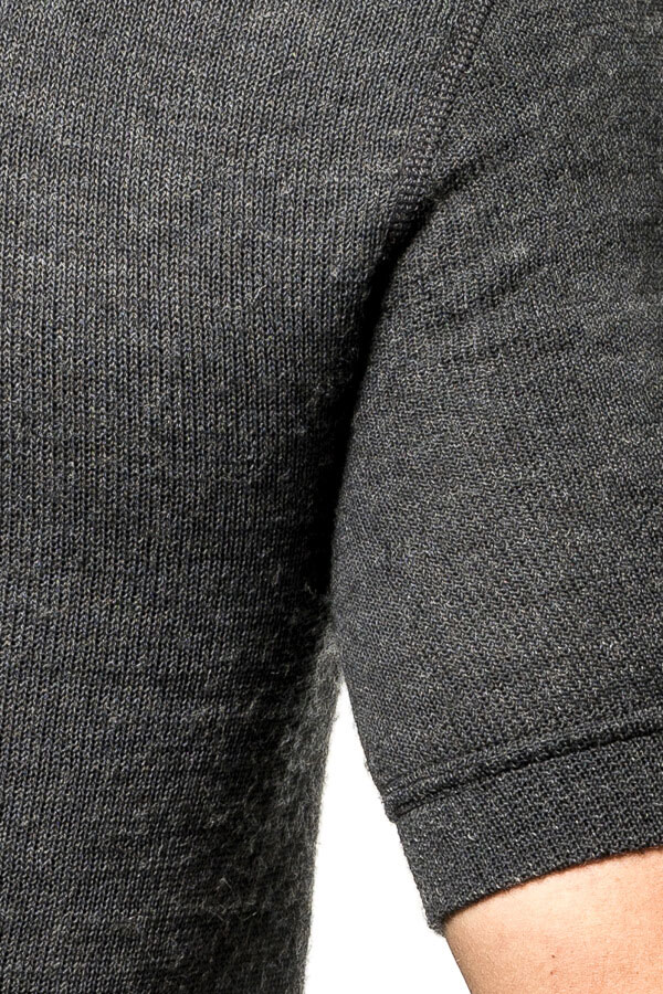 Woolpower_Tee_200_T-Shirt_grey_3