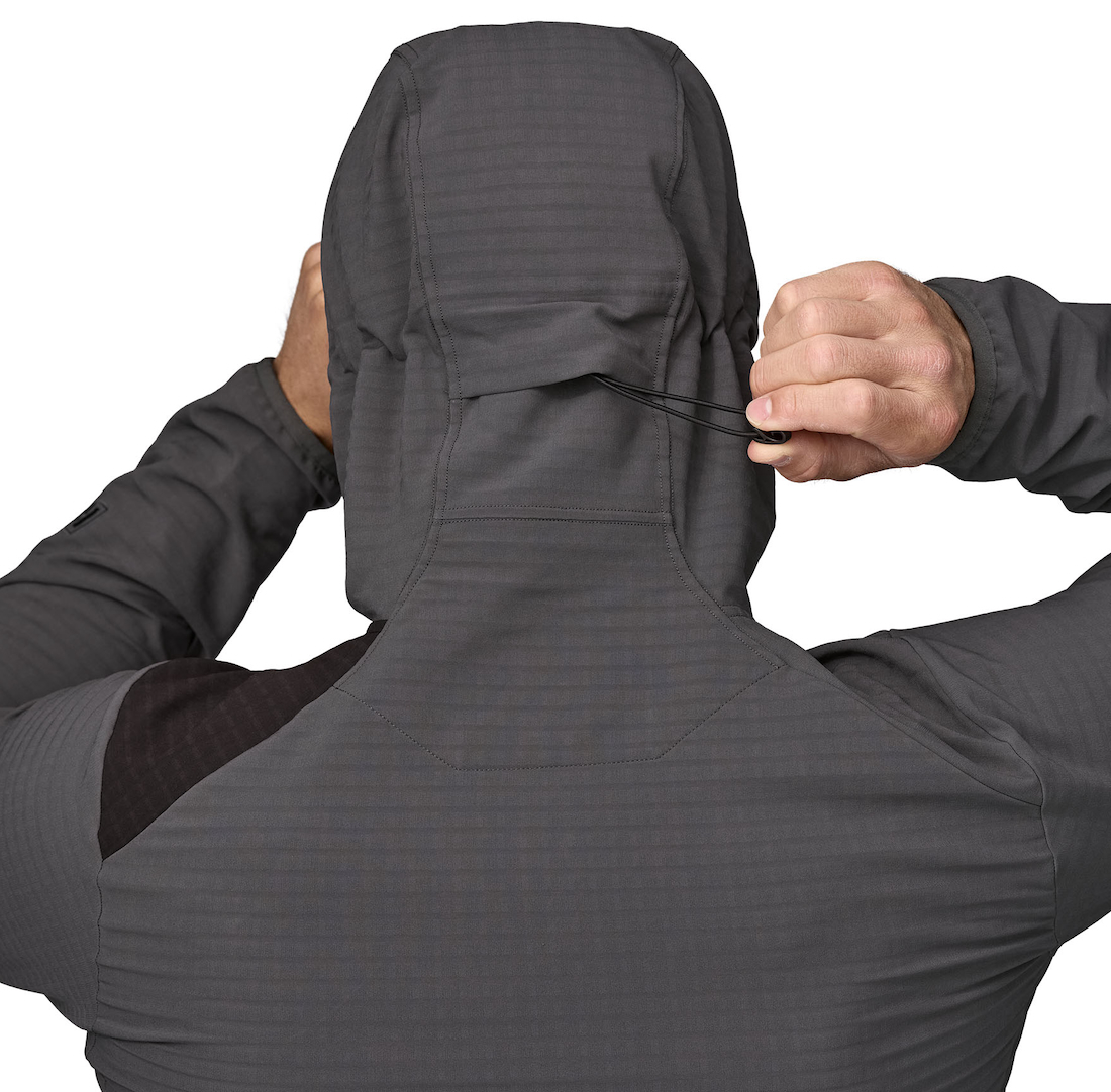 P-25583_Patagonia_R1_TechFace_Hoody_FGE_3 Beispiel (andere Farbe)