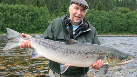 Bernds Kolumne: Juni, der Monat der großen Lachse Bernd's Column: Juni, der Monat der großen Lachse