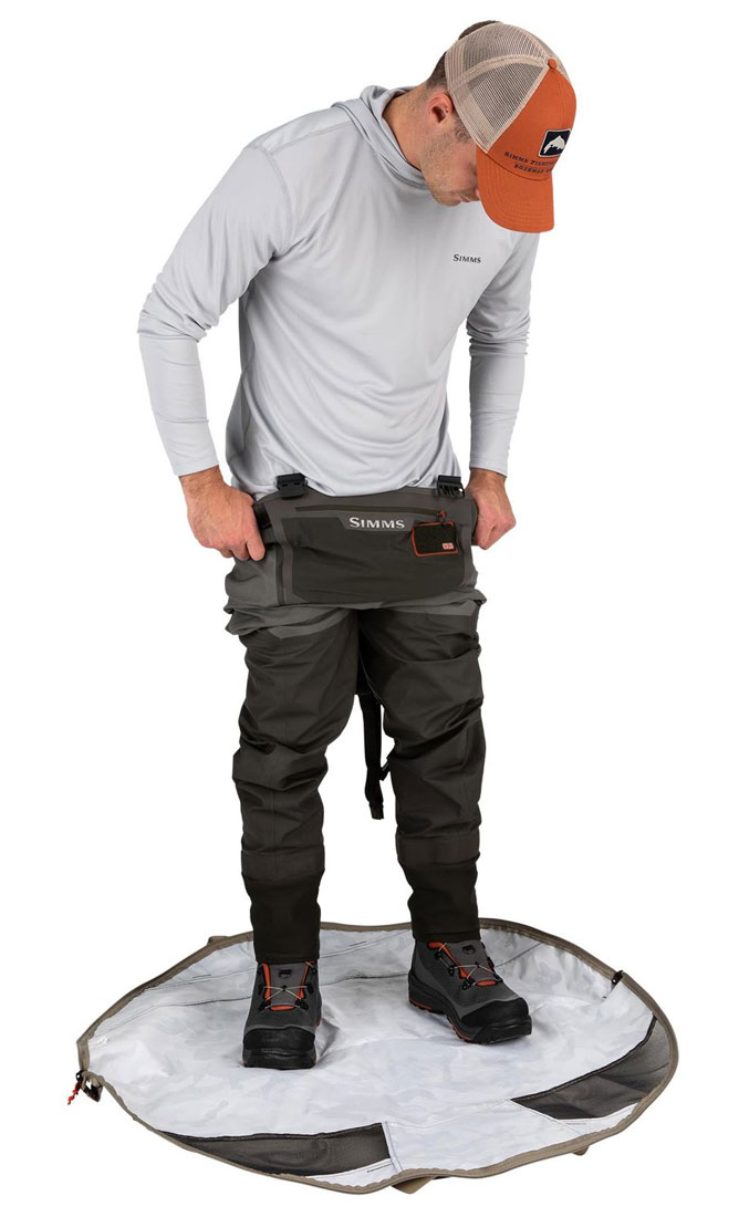 Simms_Taco_Bag_Tasche_f-r_Watbekleidung_simms_orange_5 Example (different colour)