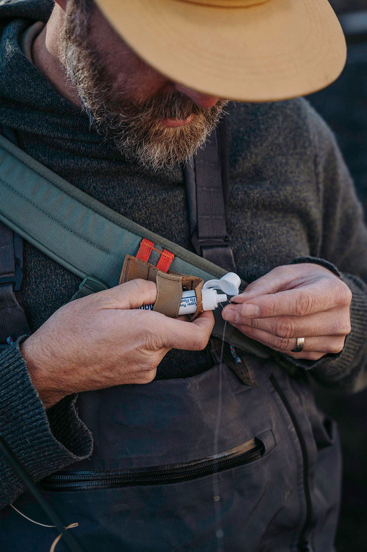 Umpqua_Northfork_Sling_Pack_Lifestyle_2