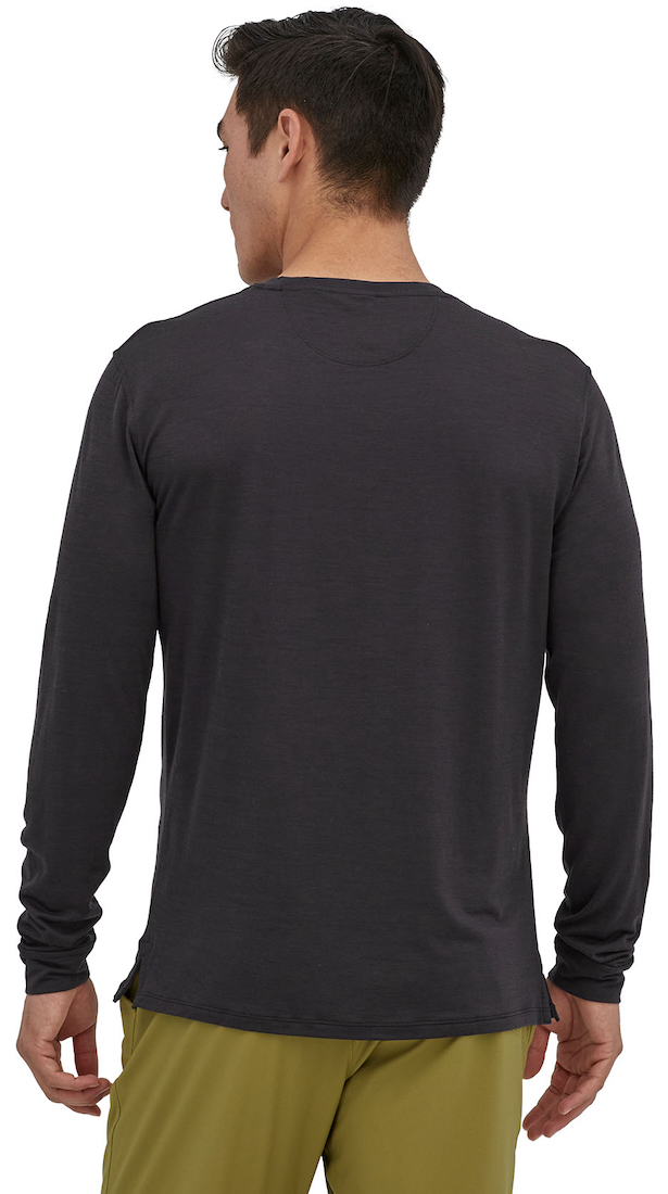 P-25652_Patagonia_L-S_Cap_Cool_Merino_Blend_Shirt_HEBK_2 Beispiel BLK