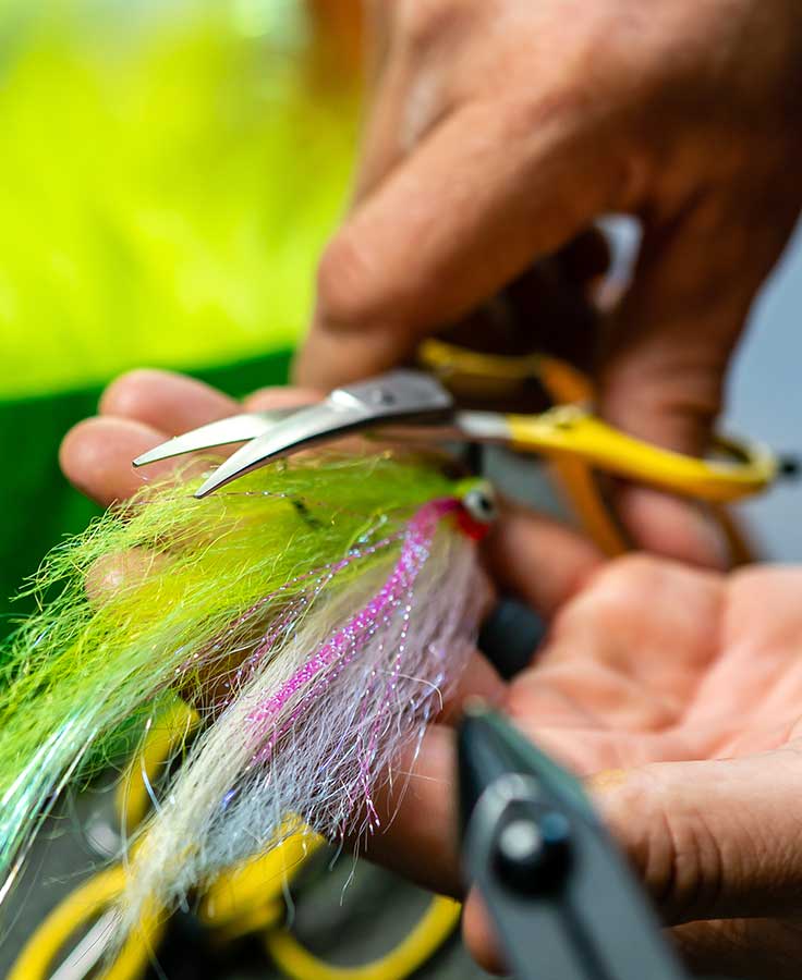 P-23256_Loon_Ergo_Prime_Curved_Shears_with_Precision_Peg_Schere_black_3 Beispiel (andere Farbe)