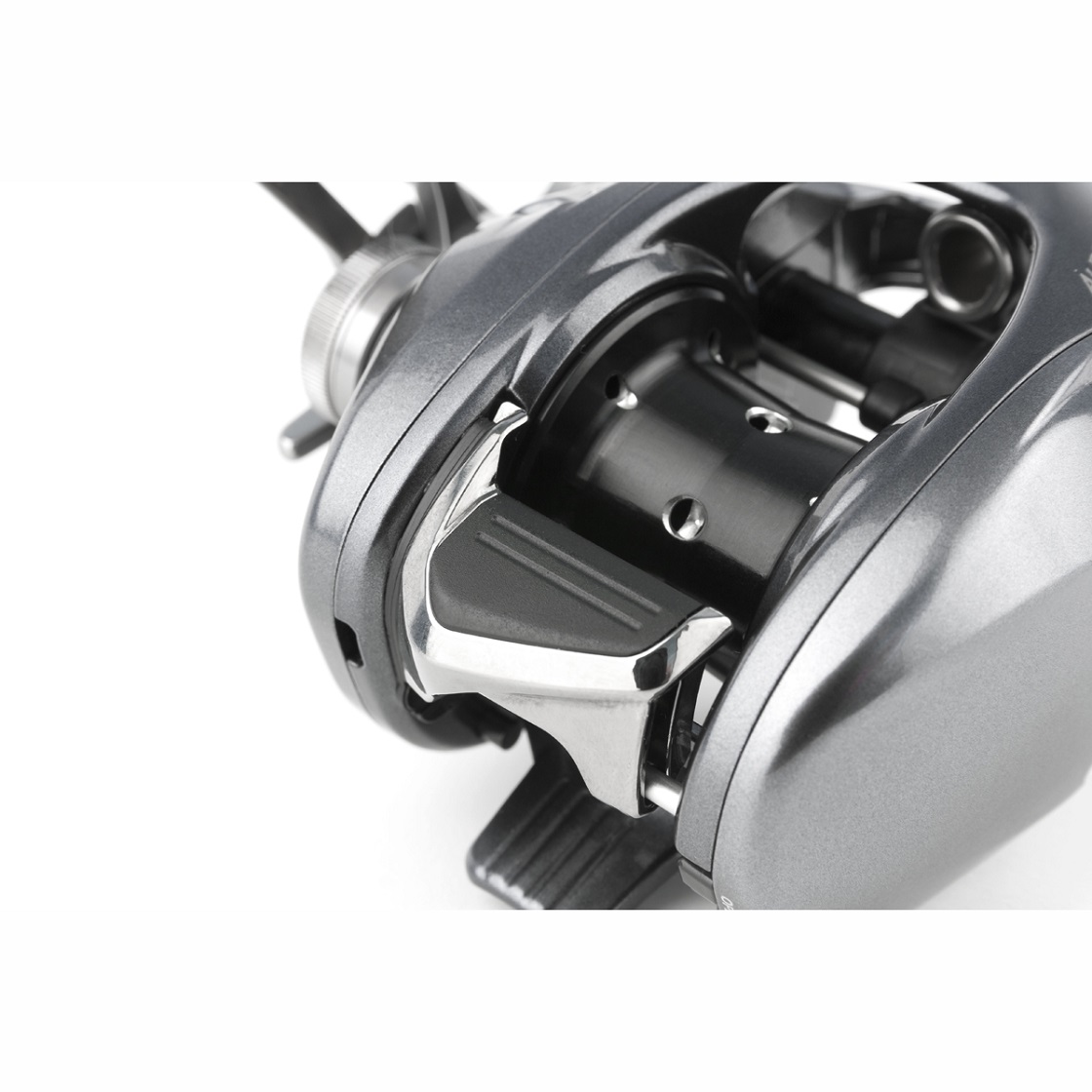 Shimano Aldebaran MGL Baitcasting Reel