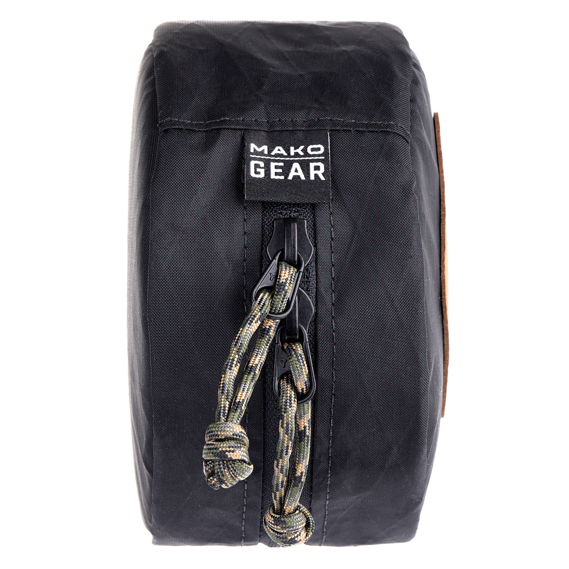 P-18975_mako-reel_logo-reel-case_black_detail