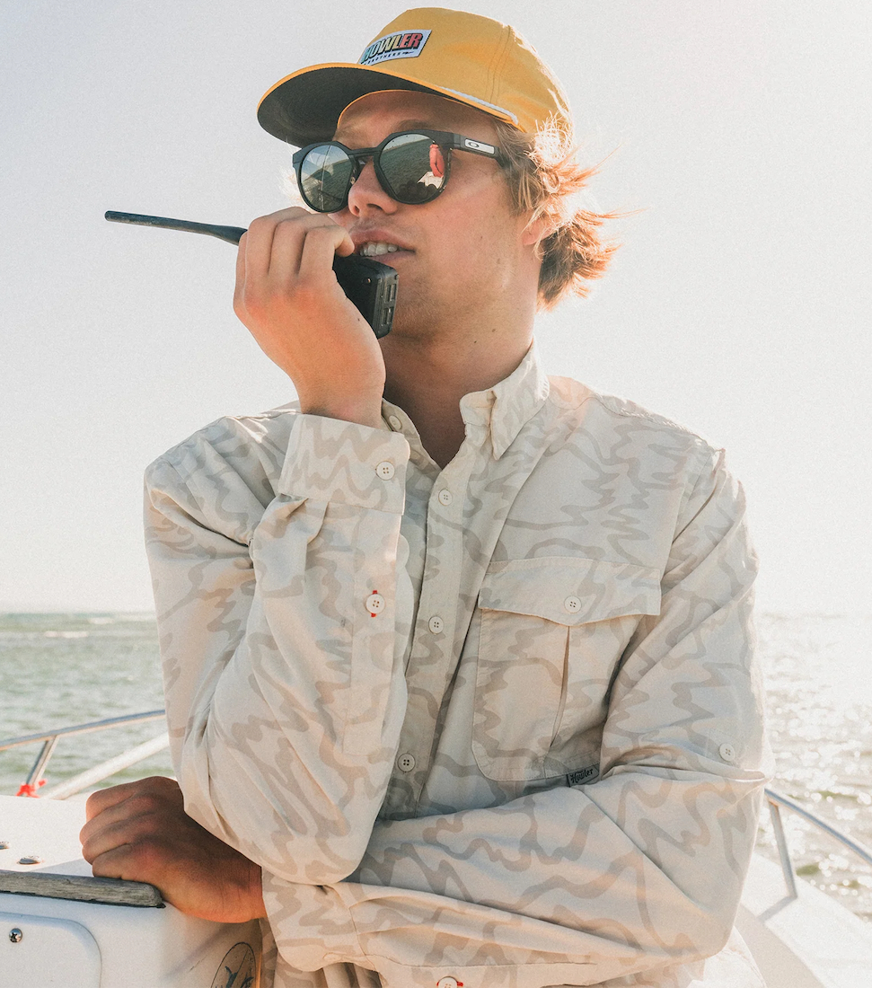 P-25813_Howler_Brothers_Sunshade_Matagorda_Shirt_Off_White Example Ocean Motion Off White