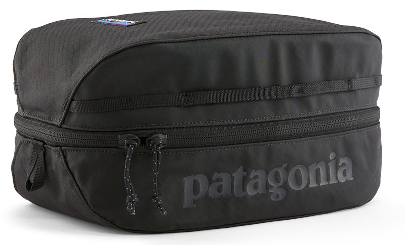 P-25924_Patagonia_Black_ole_Cube_6L_BLK_ Patagonia Black Hole Cube 6L Bag BLK