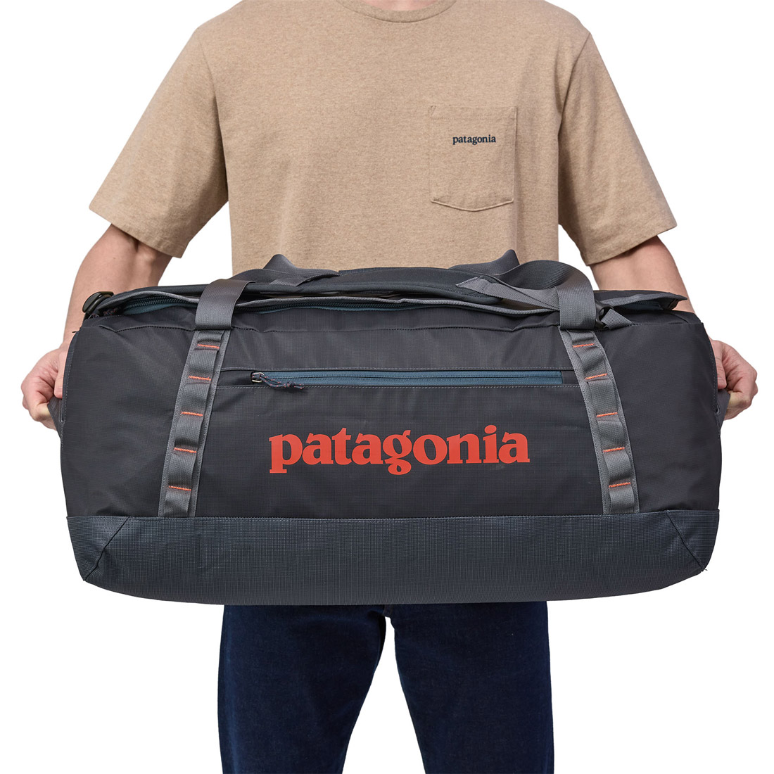 Patagonia_Black_Hole_Duffel_70L_SMDB_3 Example (different color)