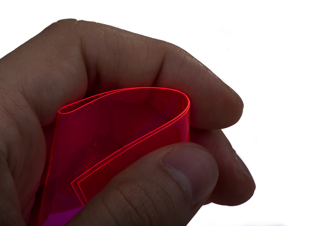 fluo pink (UV light)