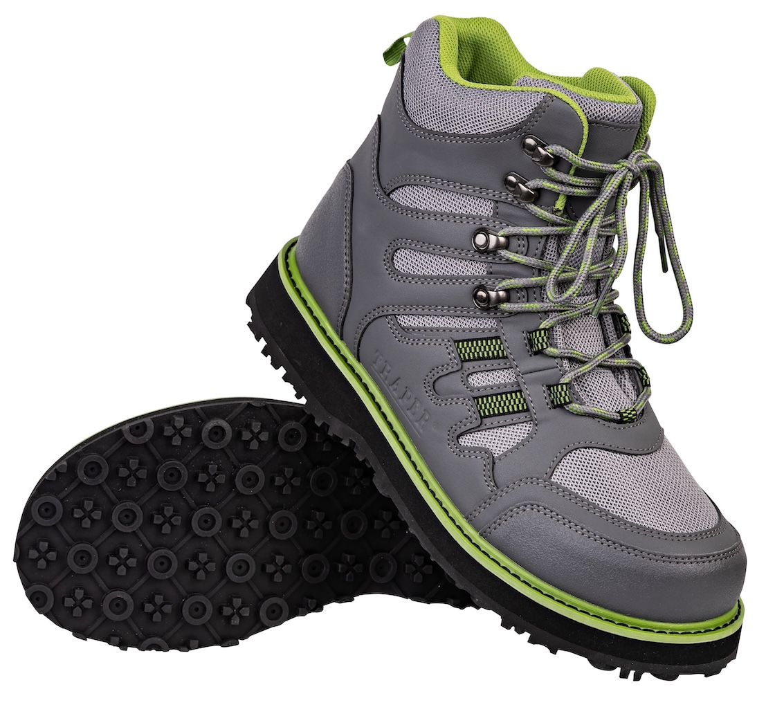 Traper Creek Junior Wading Boots with Rubber Sole for Kids and Teenagers Traper Creek Junior Wading Boots with Rubber Sole for Kids and Teenagers