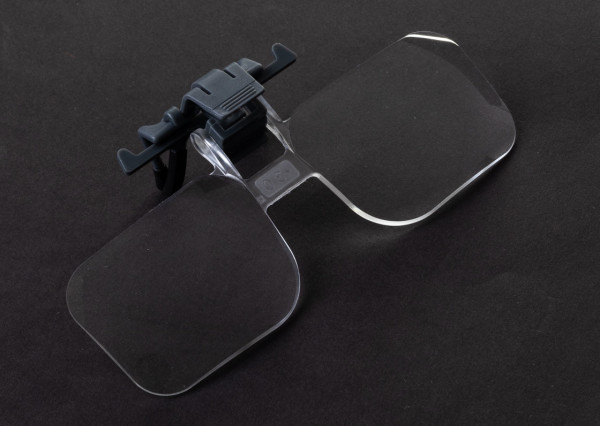 flip focal magnifier