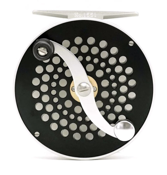 Iwana Trout Series Fly Reel black & silver