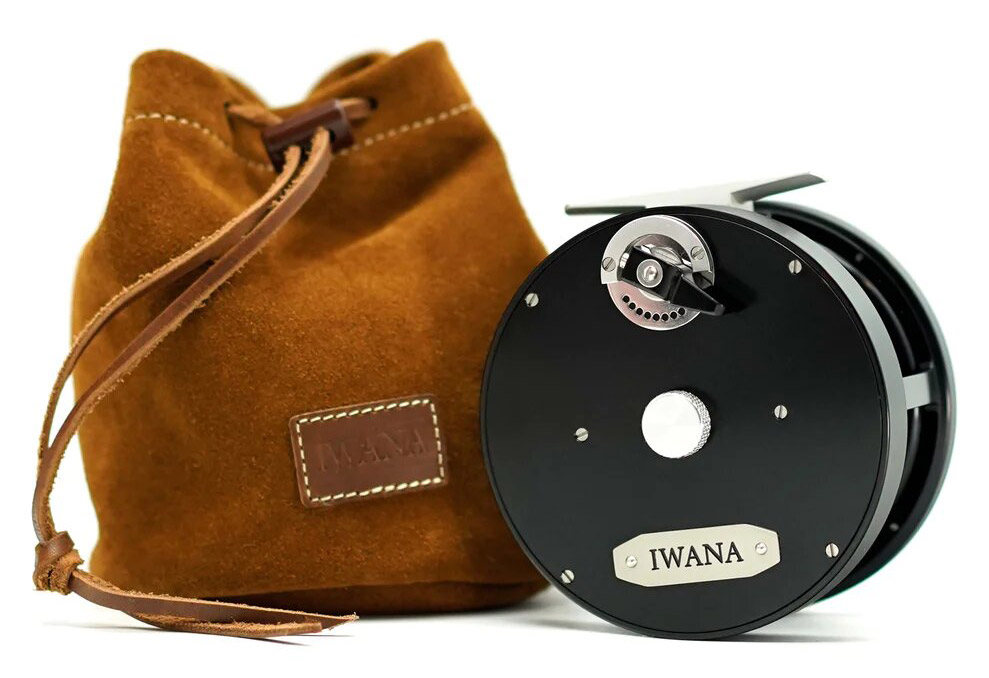 Iwana Salmon Series Fly Reel black Reels Fly Reels adhfishing